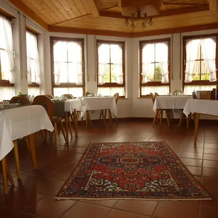 Glueck Hotel 3*